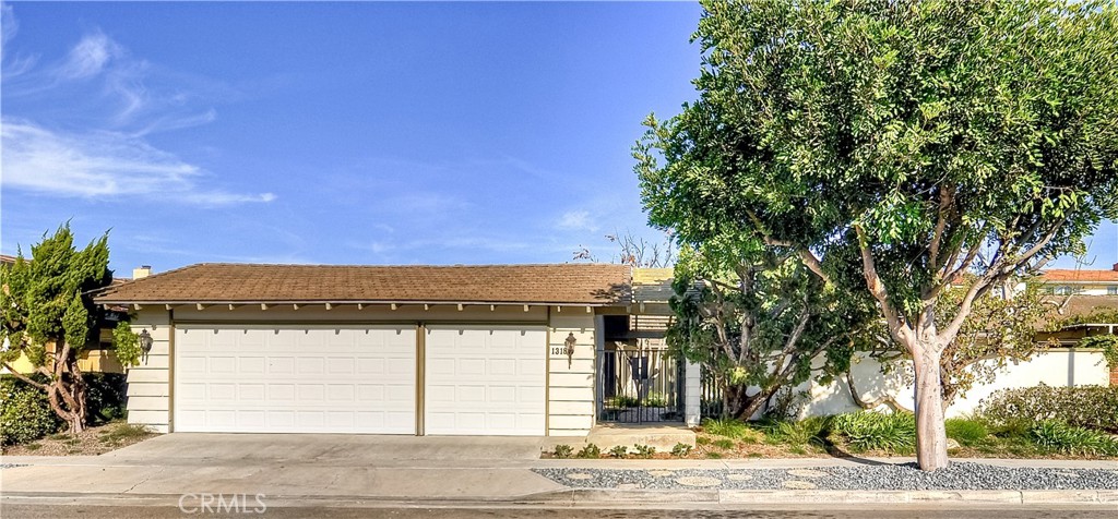 1318 Outrigger Drive, Corona del Mar