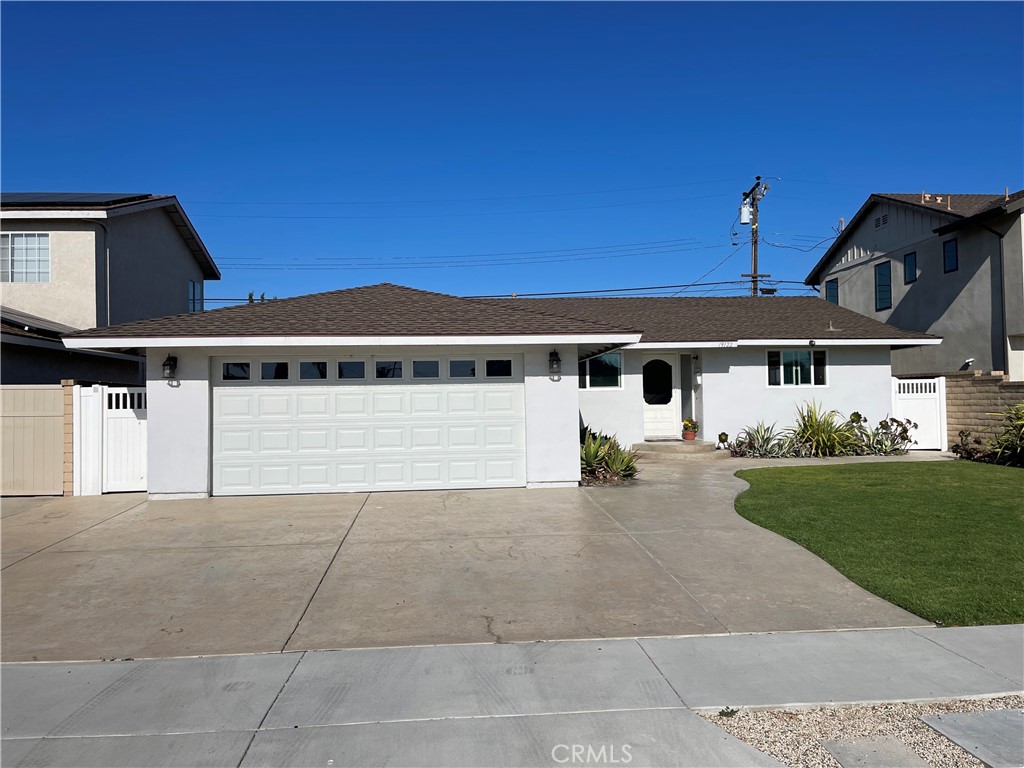 19122 Hamden Lane, Huntington Beach