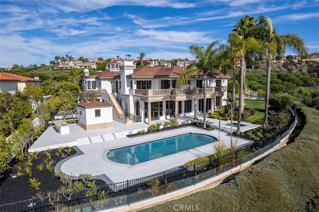 2 Gallery Place, Newport Coast